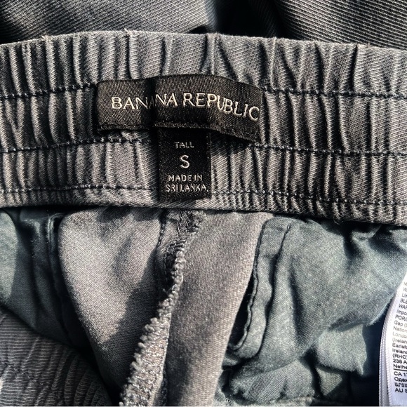 Gray Banana Republic Cargo Pants - Picture 3 of 4